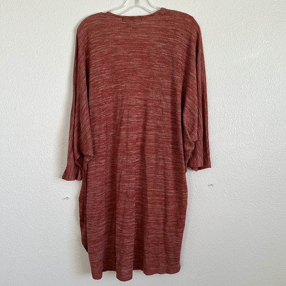 Women’s Small Rust and White Colored  Cardigan. - Picture 3 of 3